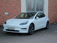Gebraucht Tesla Model 3 Standard Range 225 kW (306 PS) 2019 Weiß Limousine