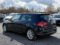 Gebraucht VW Golf VII LOUNGE 110 PS (80 kW) 2015 Schwarz Limousine