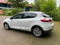 Gebraucht Renault Mégane Dynamique 131 PS (96 kW) 2013 Weiß Limousine