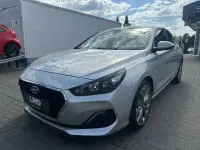 Gebraucht Hyundai i30 Premium 140 PS (102 kW) 2018 Silber Limousine