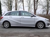 Gebraucht Mercedes B180 Style 108 PS (79 kW) 2017 Silber Van / Kleinbus