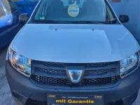 Gebraucht Dacia Sandero Essentiel 75 PS (55 kW) 2013 Gletscherweiss Kleinwagen