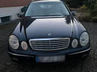 Gebraucht Mercedes E240 Elegance 177 PS (130 kW) 2004 Schwarz Kombi