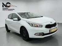 Używany Kia Ceed 135 KM (99 kW) 2014 Biały Hatchback