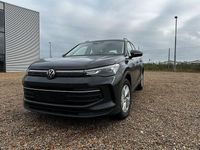 Gebraucht VW Tiguan 150 PS (110 kW) 2025 Grau SUV