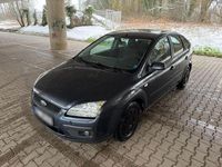 Usata Ford Focus 155 CV (114 kW) 2006 Grigio Berlina
