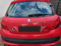 Gebraucht Peugeot 207 95 PS (69 kW) 2008 Rot Kleinwagen