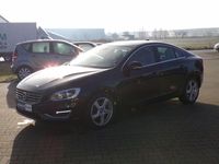 Gebraucht Volvo S60 Momentum 114 PS (83 kW) 2015 Schwarz Limousine