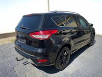 Gebraucht Ford Kuga Individual 182 PS (133 kW) 2016 Schwarz SUV