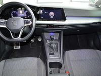 Gebraucht VW Golf VIII Move 116 PS (85 kW) 2023 Pure white Limousine