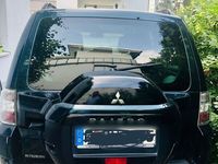 gebraucht Mitsubishi Pajero 3,2 DI-D 4WD Automatik -