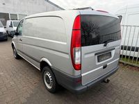 Gebraucht Mercedes Vito 163 PS (119 kW) 2011 Silber (metallic) Van