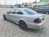 Gebraucht Mercedes E500 Avantgarde 306 PS (225 kW) 2002 Limousine