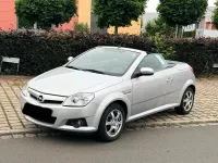 Gebraucht Opel Tigra 90 PS (66 kW) 2005 Silber Cabrio