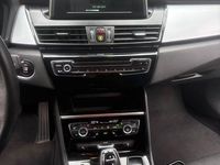 Gebraucht BMW 218 Advantage 150 PS (110 kW) 2018 Schwarz Kombi