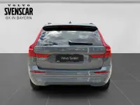 Gebraucht Volvo XC60 Core 145 PS (106 kW) 2022 SUV