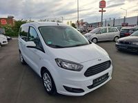 Gebraucht Ford Tourneo Courier Trend 101 PS (74 kW) 2018 Weiß Van / Kleinbus