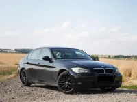 Gebraucht BMW 318 Basis 129 PS (94 kW) 2007 Schwarz Limousine