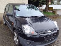 Gebraucht Ford Fiesta Ambiente 80 PS (58 kW) 2009 Schwarz Kleinwagen