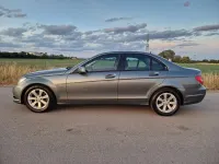 Gebraucht Mercedes C200 136 PS (100 kW) 2011 Grau Limousine