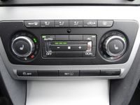 Gebraucht Skoda Octavia Family 122 PS (89 kW) 2012 Blau metallic Limousine