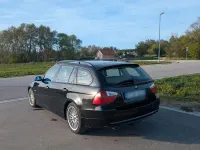 Second-hand BMW 318 122 CP (89 kW) 2006 Negru Break