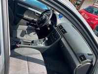 Second-hand Audi A4 130 CP (95 kW) 2005 Argintiu Break
