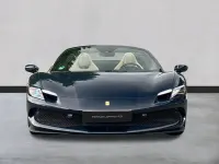 Gebraucht Ferrari 296 829 PS (609 kW) 2024 Blu pozzi Cabrio