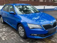 Gebraucht Skoda Superb 150 PS (110 kW) 2019 Blau Limousine