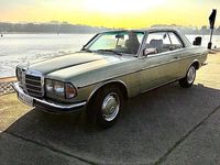 Gebraucht Mercedes 280 179 PS (131 kW) 1981 Grau Coupé