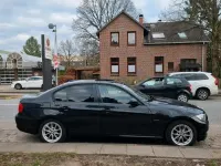 Gebraucht BMW 320 184 PS (135 kW) 2010 Schwarz Limousine
