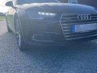 Second-hand Audi A4 Comfort 190 CP (139 kW) 2017 Negru Break