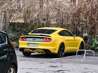 Second-hand Ford Mustang 317 CP (233 kW) 2017 Galben Coupe