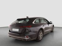 Gebraucht Audi A6 Ambiente 204 PS (150 kW) 2025 Mitternachtsgrün metallic Kombi