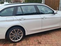 Gebraucht BMW 330 Luxury Line 252 PS (185 kW) 2018 Weiß Kombi