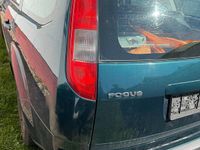 Usata Ford Focus 105 CV (77 kW) 2007 Verde Station wagon