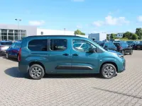 Neu Opel Combo Life XL Edition 131 PS (96 kW) 2026 Blau Van / Kleinbus