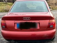 Second-hand Audi A4 125 CP (91 kW) 1994 Berlinǎ