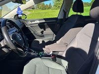 Gebraucht VW Golf VII Trendline 116 PS (85 kW) 2017 Weiß Kombi