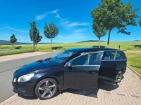 Gebraucht Volvo V60 R-Design 114 PS (83 kW) 2012 Schwarz Kombi