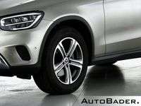 Gebraucht Mercedes GLC220 Exclusive 194 PS (142 kW) 2022 859 mojavesilber SUV