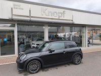 Gebraucht Mini Cooper Classic 114 kW (156 PS) 2025 Schwarz Kleinwagen