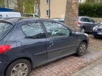 Gebraucht Peugeot 206+ 75 PS (55 kW) 2009 Grau Kleinwagen