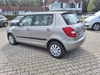 Gebraucht Skoda Fabia Ambiente 60 PS (44 kW) 2009 Beige Kleinwagen