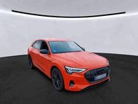 Gebraucht Audi e-tron Advanced 230 kW (313 PS) 2022 Rot SUV