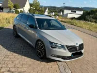 Gebraucht Skoda Superb SportLine 272 PS (200 kW) 2018 Grau Kombi
