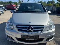 Gebraucht Mercedes B180 109 PS (80 kW) 2009 Silber Van / Kleinbus