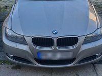 Gebraucht BMW 318 143 PS (105 kW) 2012 Braun Kombi