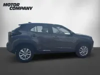 Gebraucht Toyota Yaris Comfort 116 PS (85 kW) 2022 Marlingrau metallic Kleinwagen