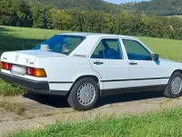 Gebraucht Mercedes 190 90 PS (66 kW) 1987 Weiß Limousine